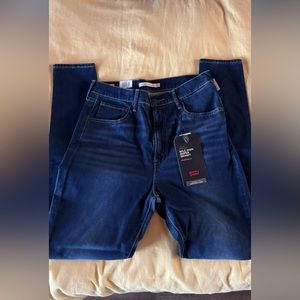 NWT Mile High Super Skinny Levi’s